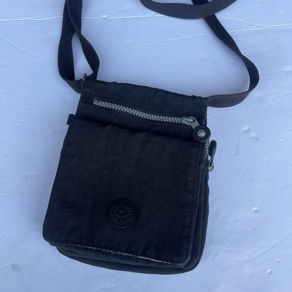 Kipling Crossbody Bag Purse Sling Black Zip Card Slots Pockets - Picture 2 of 14
